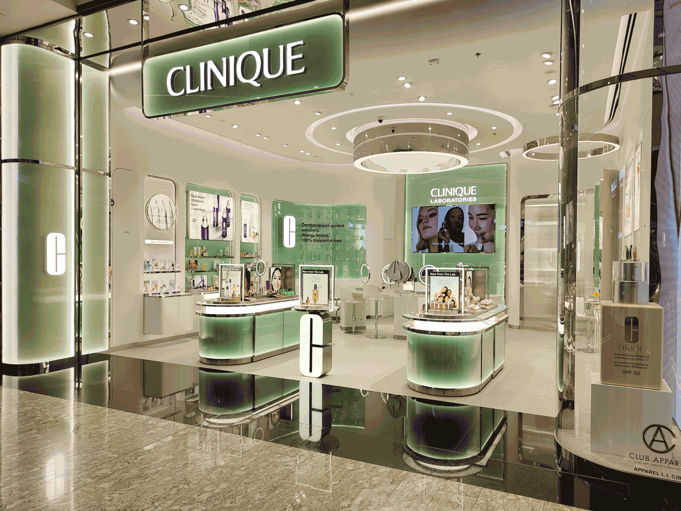 Clinique boutique store fitout mirdif city center