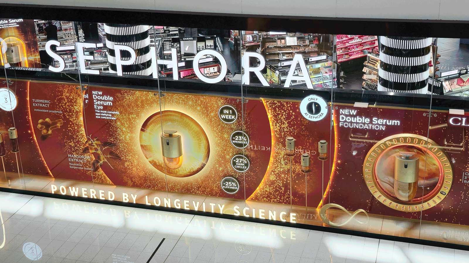 tph clarins sephora wnidow display 2026